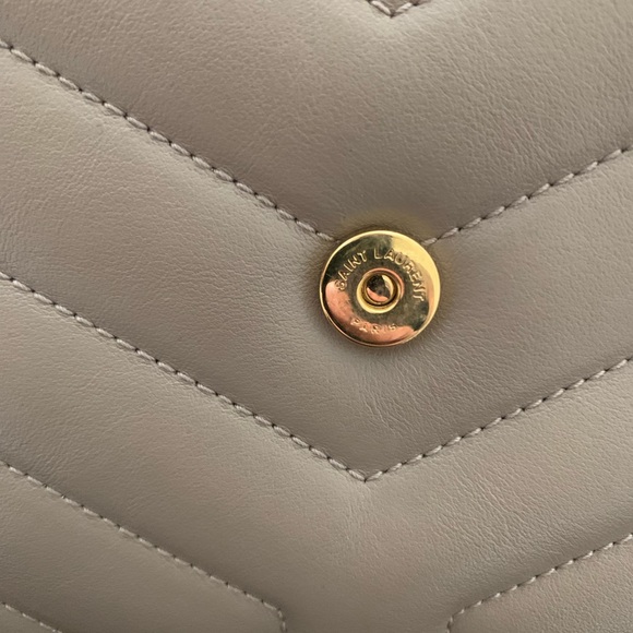 Saint Laurent Toy Lou Lou beige SOLD - Picture 3 of 7